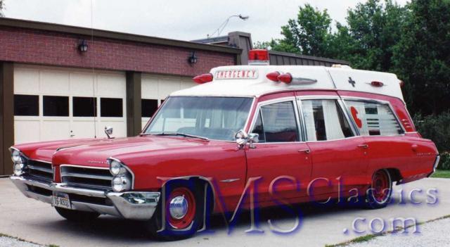 1965SuperiorPontiac,VolzkeFH,SewardNE,photoDennisSvoboda.jpg