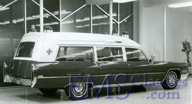 1966MillerMeteorCadillacinMMshowroom01,photoWarrenWaterman.jpg
