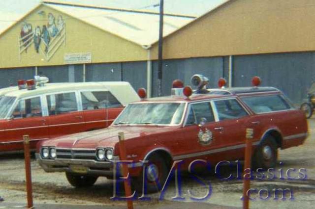 1966Oldsmobile,TulsaSpeedway,TulsaOK,photoSteveLoftin.jpg