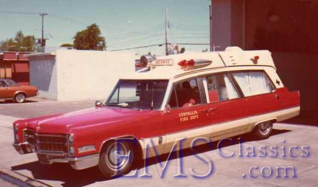 1966SuperiorCadillac,CorvallisOR,photoSteveLoftin.jpg