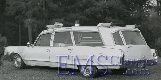 1966SuperiorPontiac,phJohnMcCarthy.jpg
