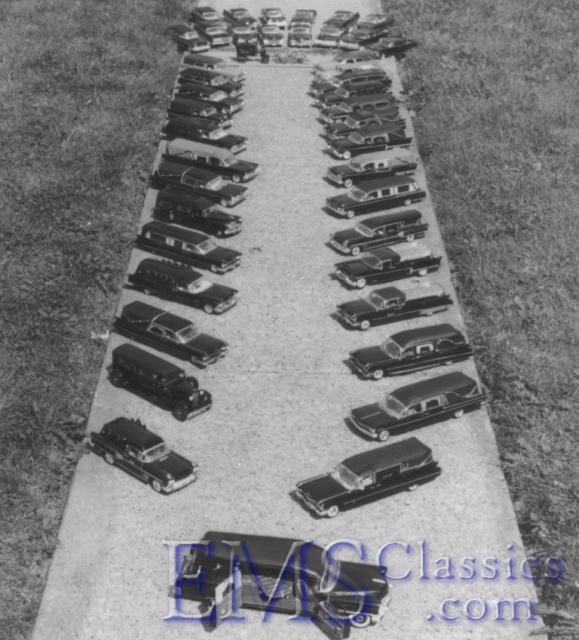 1966WaltMcCallsscratchbuiltmodels,photoWaltMcCall.jpg