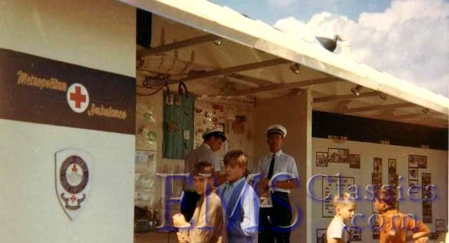 1967LenPhelpsMelTelfordatPacificNationalExhibition,VancouverBC,photoFraserField.jpg