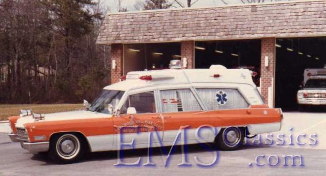 1967SuperiorCadillac,ParkwoodNC,photoSteveLoftin.jpg