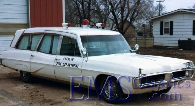 1967SuperiorPontiacwithCBlights01,KremlinOK,photoTerryLange.jpg