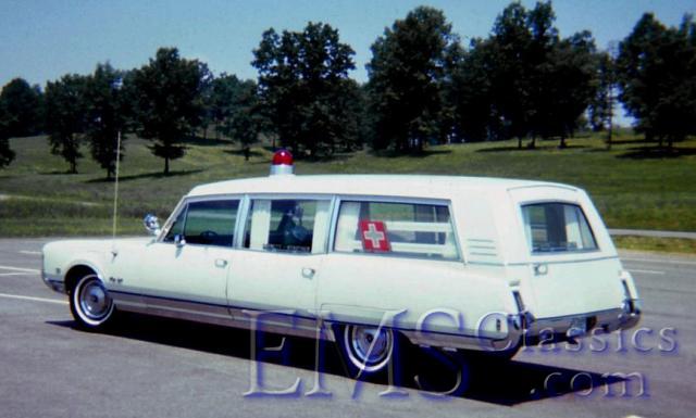 1968CotnerBevingtonOldsmobile02,BarnettStrotherFH,MadisonvilleKY,photoDrRogerWhite.jpg