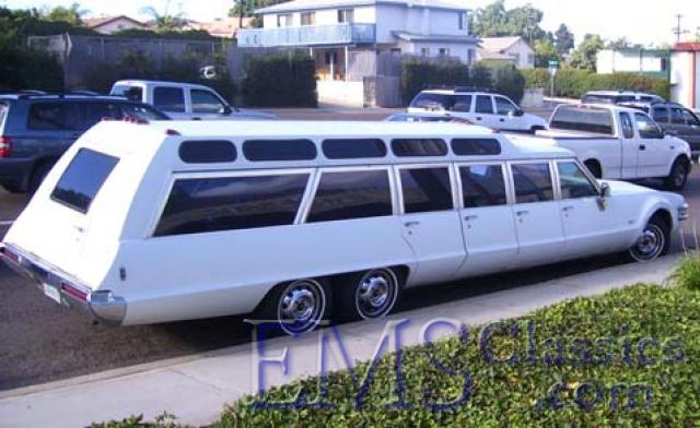 1968OldsmobileToronado03.jpg