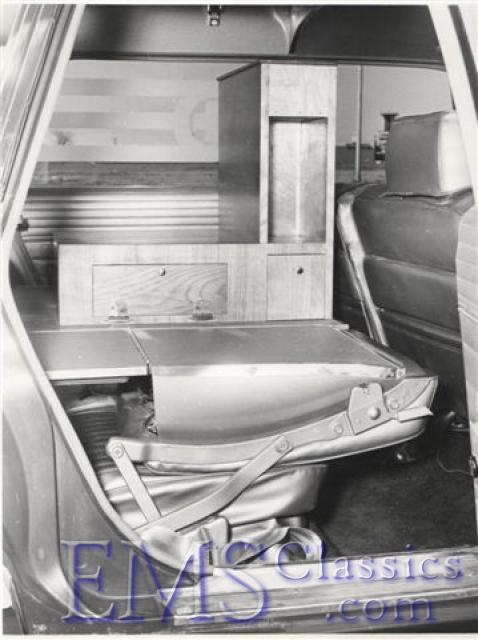 1968StCathChrysler07,phBobDyke.jpg