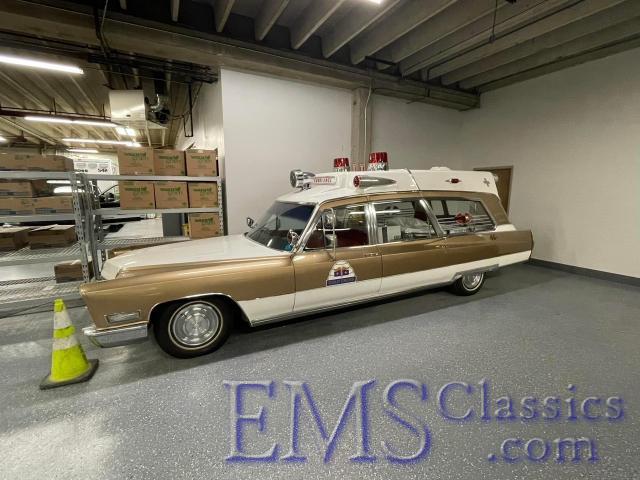 1968SuperiorCadillac,RichLitton.jpg