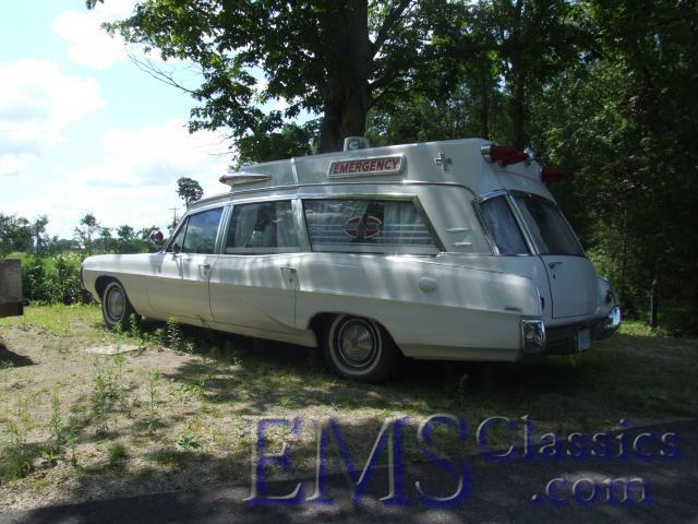 1968SuperiorPontiac,phBruceNewton.JPG