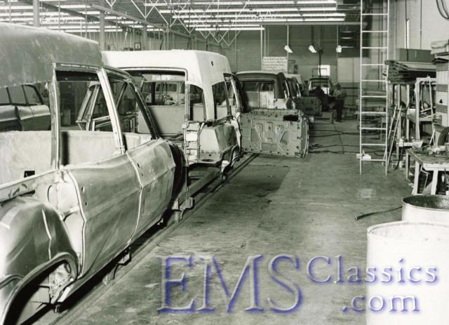1968SuperiorPontiacfactory,KosciuskoMS,photoDrRogerWhitecomp.jpg