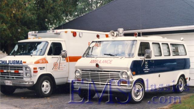 1969GoldLineFord05,atRodneyON.jpg