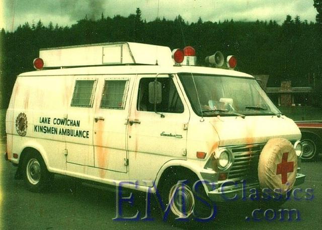 1969UniversalMfgFord,LakeCowichanBC,photoBillLeverett.jpg