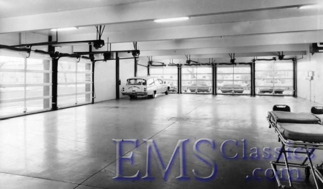1970,SmithsAS02,photoMorrishStudioscompressed.jpg