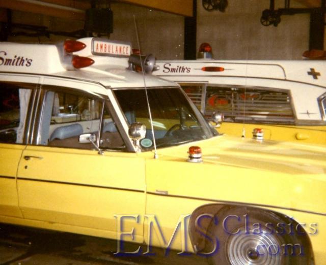 19701964SuperiorPontiacs,EdmontonAB.jpg