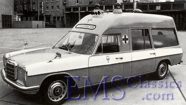 1970sMercedes,Frankfurt,Germany,photoDaimlerBenz.jpg
