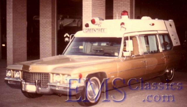 1971SuperiorCadillac,GreenTreePA,photoSteveLoftin.jpg