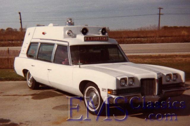 1971SuperiorPontiac,phRichLitton.jpg
