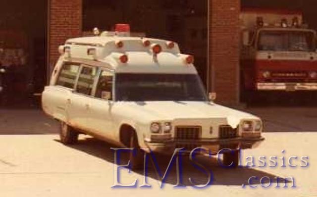 1972CotnerBevingtonOldsmobile,MapleShadeNJ,photoSteveLoftin.jpg