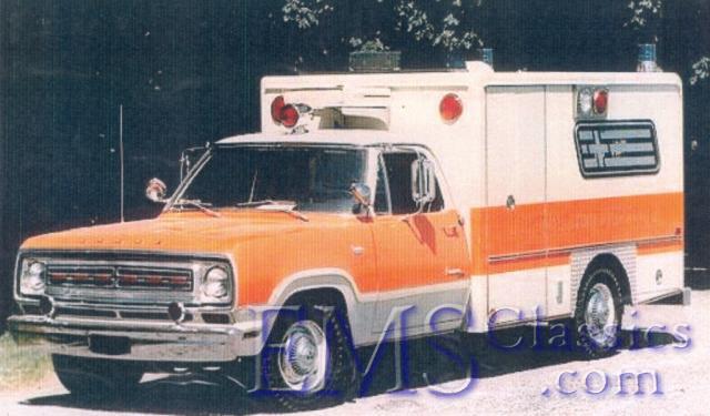 1972Dodge,photoBlakeForsythcomp.jpg