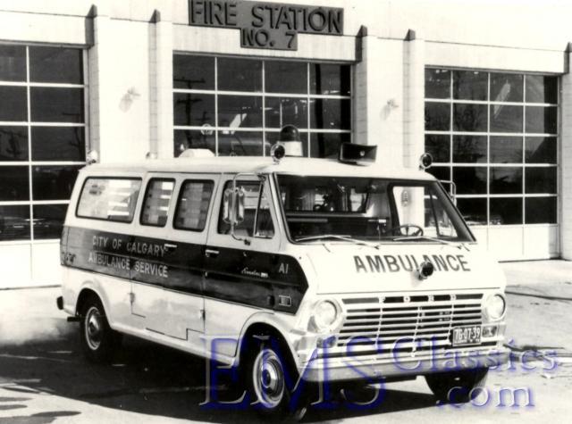 1972GoldLineFord04,exAaronvehicle,CalgaryAB.jpg