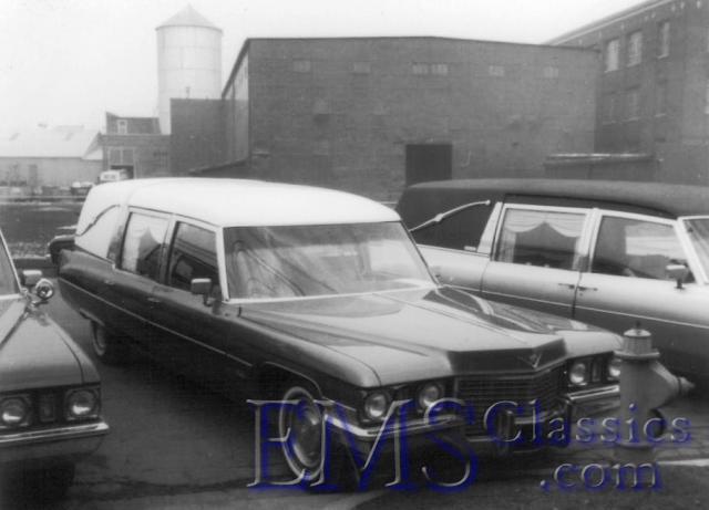1972MillerMeteorCadillacatplant04,photoWaltMcCall.jpg
