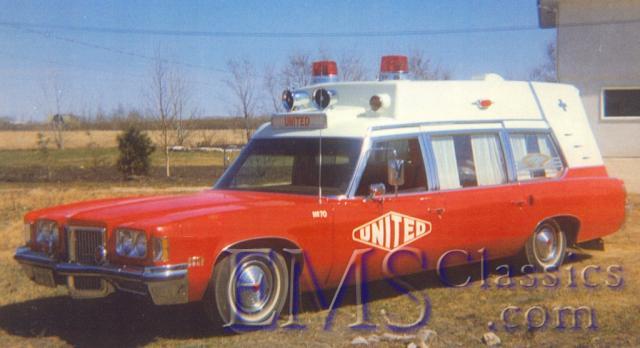 1972SuperiorPontiac,writtenoffin1973sideswipeaccident,photoTerryLangecompressed.jpg
