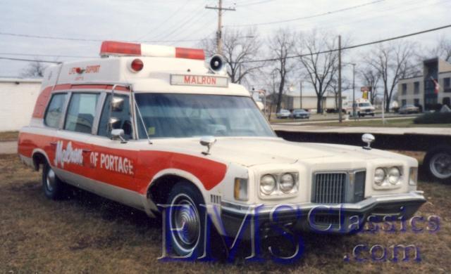 1972SuperiorPontiac02,MalronAS,PortageLaPrairieMB,photoBrianSchauf.jpg
