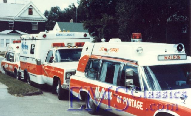 1972SuperiorPontiacs03,1977WayneGM,PortageLaPrairieMB,photoBrianSchauf.jpg