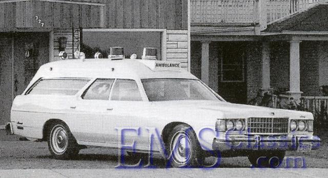 1973DemersMercury01,GrandeAnseNB,photoAHistoryofFuneralServiceAtlanticCanada.jpg
