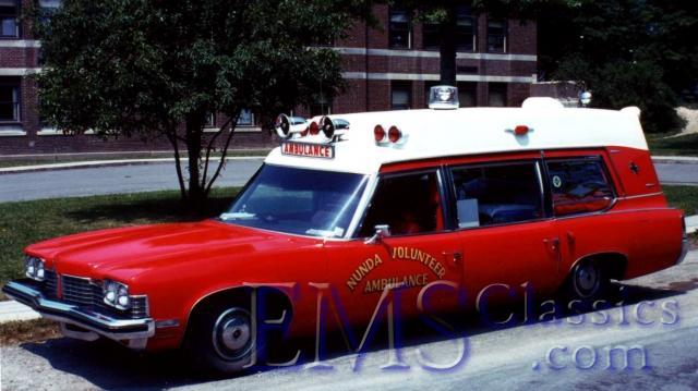 1973SuperiorPontiac,NundaNY,photoSteveLoftin.jpg