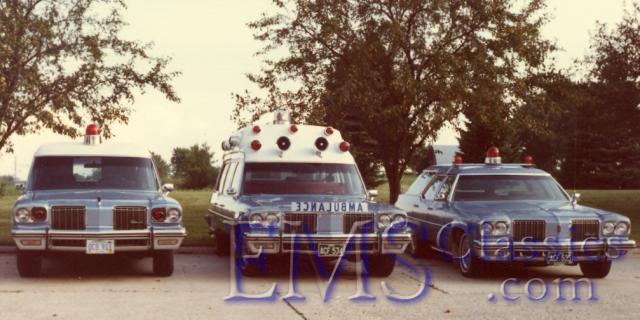 1974CotnerBevingtonOldsmobiles,1973Oldsmobile,photoKentRoduck.jpg