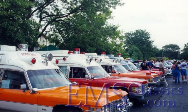 1974MillerMeteorCadillacsat1998ChicagoILPCSmeet01x.jpg