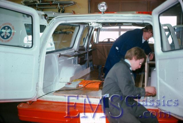 197503ManufacturingexRCMP4X4Suburban,IslealaCrosseSK.jpg