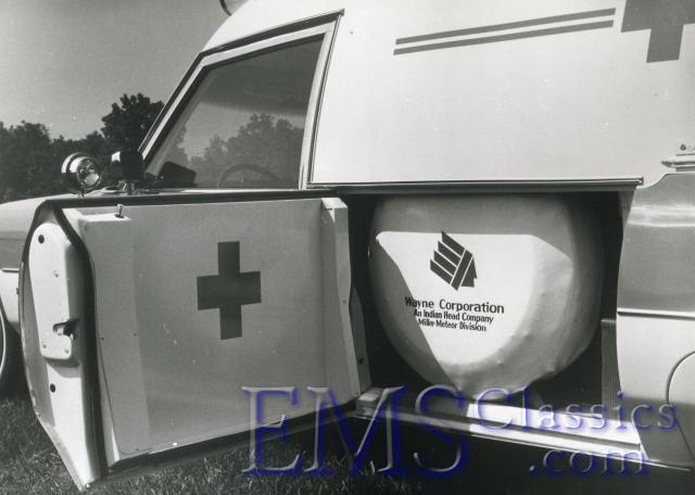 1975MillerMeteorCriterionCadillac02,phJohnMcCarthy.jpg
