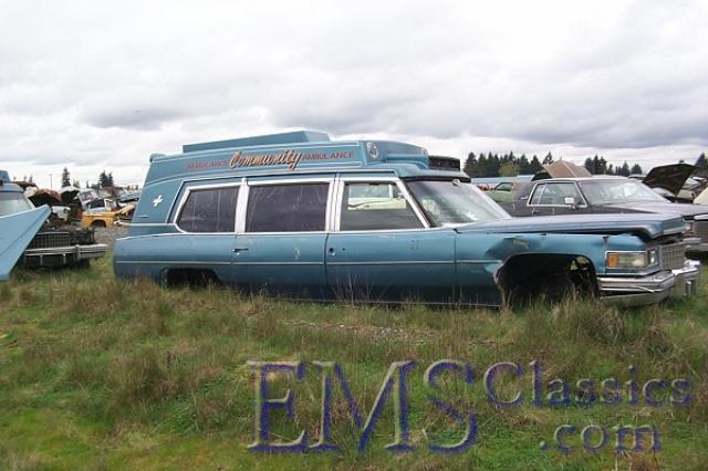 1975SuperiorCadillac,Oregon,phRichLitton.jpg