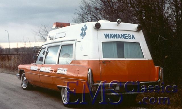 1975SuperiorCadillac,WawanesaMB02,photoBrianSchauf.jpg