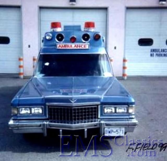 1975SuperiorCadillac01,MissionBC,exPortlandOR,photoFraserField.jpg