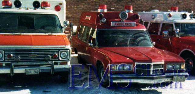 1975SuperiorPontiac,RedWingMN02,photoTerryLange.jpg