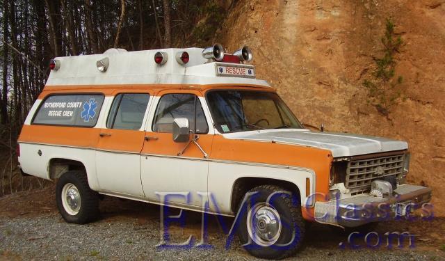 1975YankeeGMSuburban,RutherfordCountyNC,roofadded,photoJeremyLedford.jpg