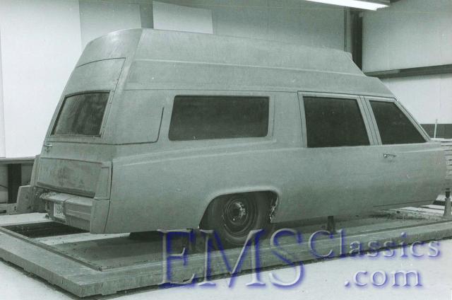 1977SuperiorCadillac05,photoDrRogerWhite.jpg