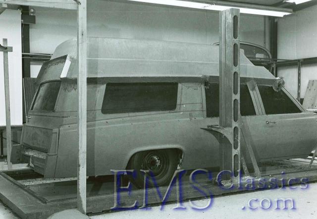 1977SuperiorCadillac07,photoDrRogerWhite.jpg