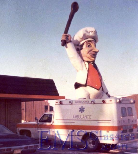 1977WayneGM,photoBobTaylor.jpg