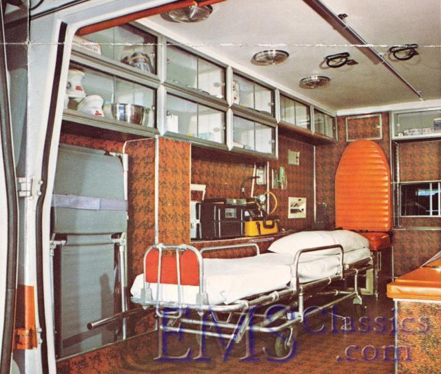 1977WayneGMTypeI03,photoIanCarter.jpg