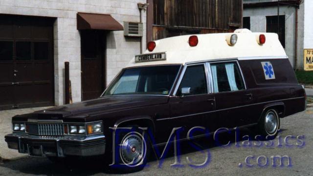 1978SuperiorCadillac,CWCoachSales,photoTerryLange.jpg