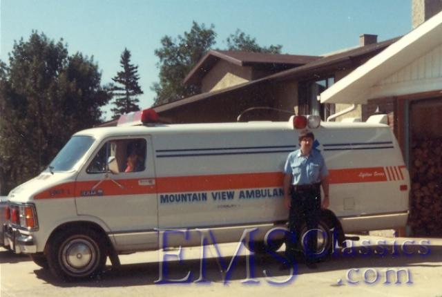 1983CrestlineDodge,DidsburyAB,photoAAOA.jpg