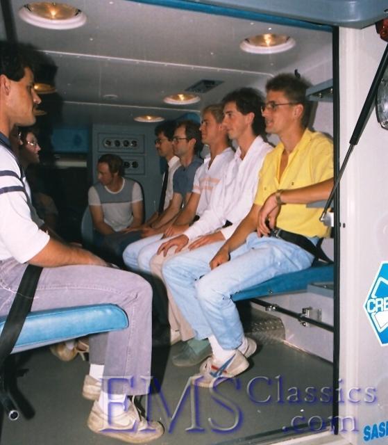 1987FSTseat05.jpg