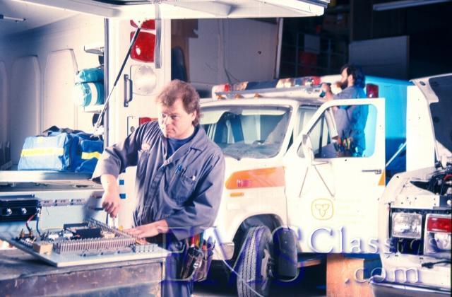 1988BrianPerkinWayneSakowsky02.jpg