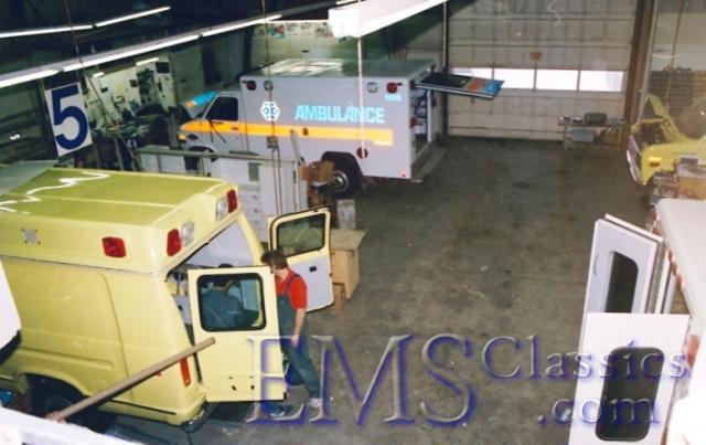 198902shop.jpg