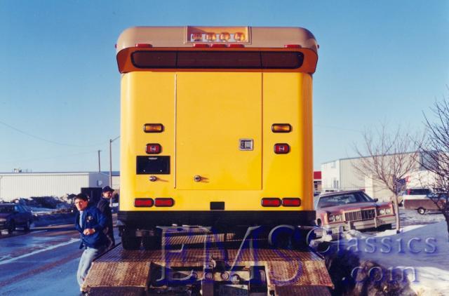 199402081O04Roadware,ParisON.jpg